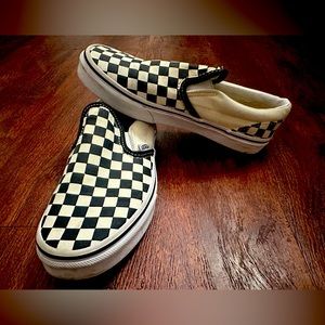 Converse Kids Size 3